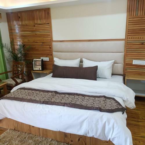 Hotel Resort The Himalayan Odyssey And Cottages