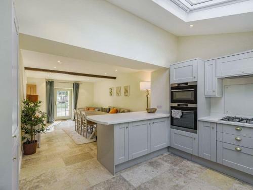 Stable Cottage