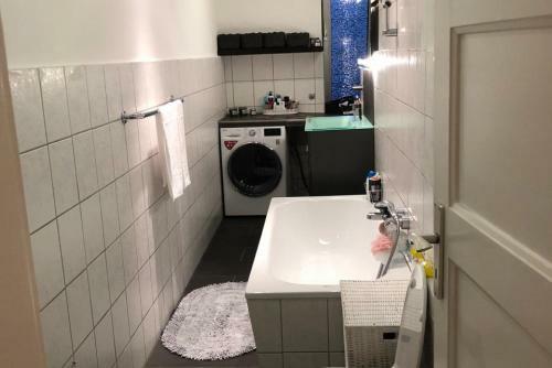 Id 6881 - Private Apartment