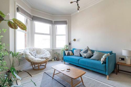 Apartamento Airy 2 Bedroom Seaside Flat With Garden. Sleeps 3