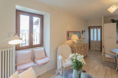 Apartamento Lezzeno Romantic House With Jacuzzi By Rent All Como