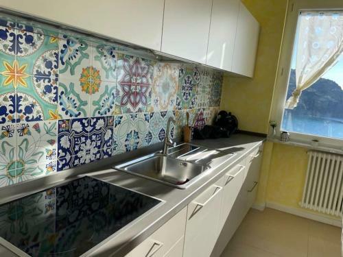 Ocean View Villa With Fast Wi-fi And Elevator To Town