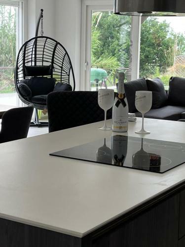 Blanca Beach Villa