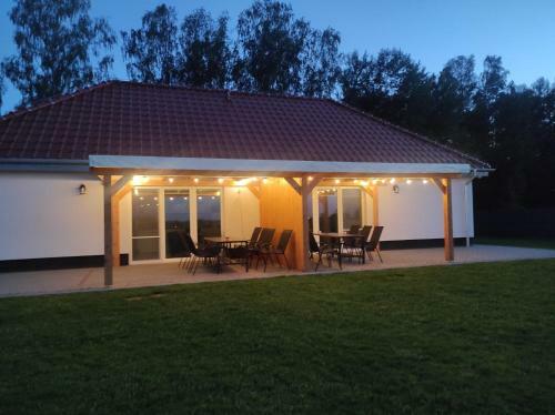 Wilk Zaj?c Domki Apartamenty