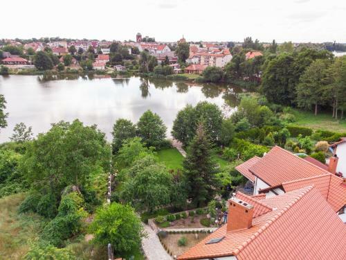 Villa Dom Nad Jeziorem Z Prywatnym Pomostem