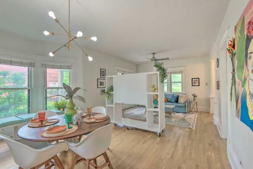 Idyllic Abode With Porch About 2 Mi To Downtown!