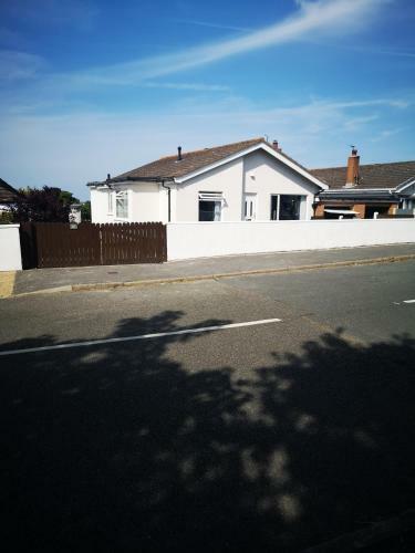 Big Gem Bungalow