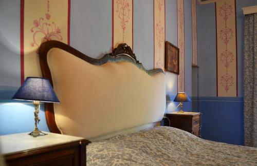 Bed & Breakfast Charming Villa Marcialla