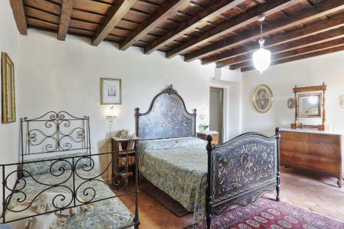 Bed & Breakfast Charming Villa Marcialla