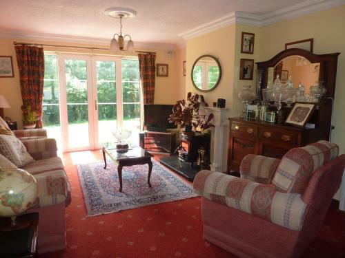 Bed & Breakfast Knocklyon House