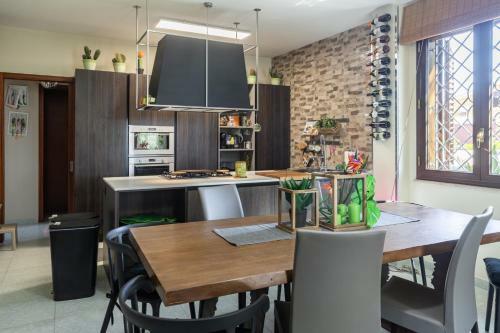 Villa Jolie - Luxury Villa With Swimming Pool
