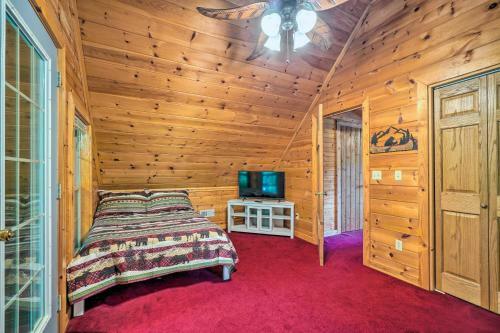 Charming Cabin Less Than 3 Mi To Dale Hollow Lake!