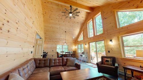 Winters Way Cabin
