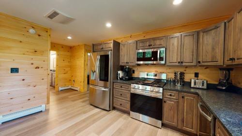 Winters Way Cabin