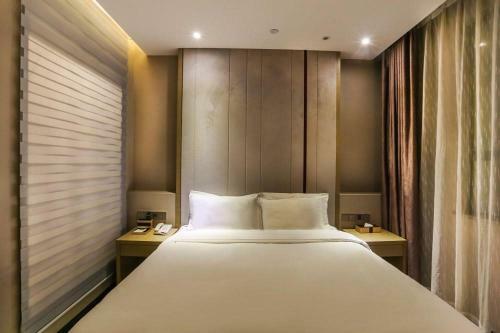 Lavande Hotel Suzhou Guanqian