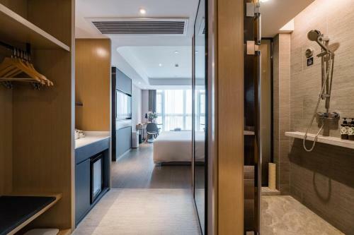 Atour Hotel Suzhou North High-speed Railway Station