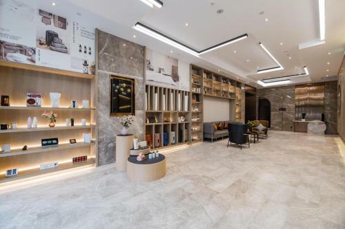 Atour Hotel Suzhou North High-speed Railway Station