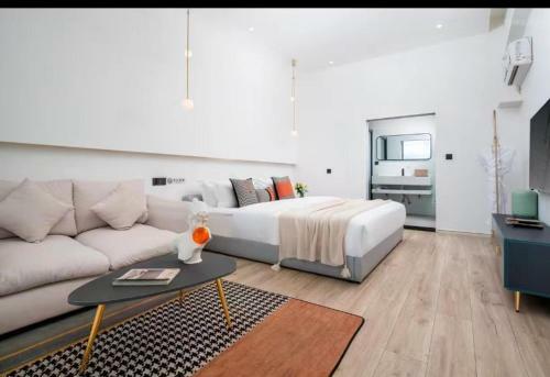 Aparthotel Alice Garden Sea View B&B