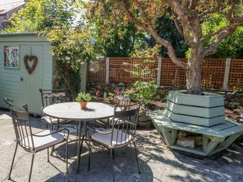 Crabapple Cottage