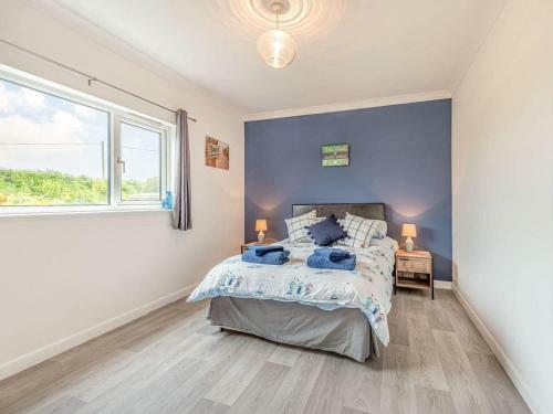 Cariad - Uk37630