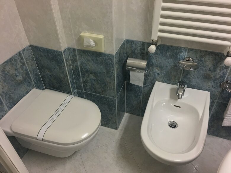 Hotel Airone