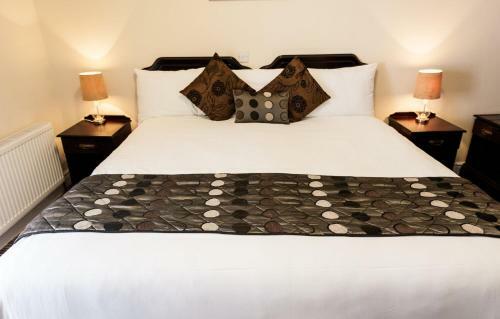 Munster Arms Hotel