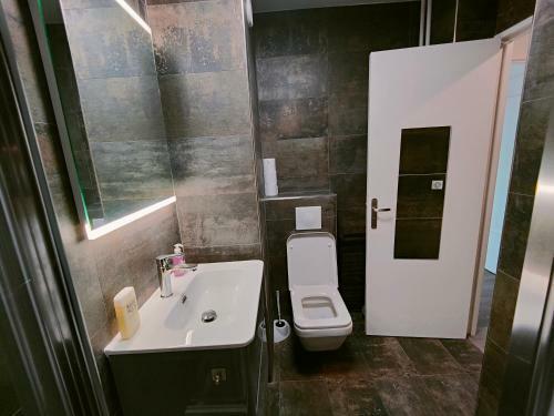 Apartamento Charmant Studio Au Coeur de La D�fense / Paris