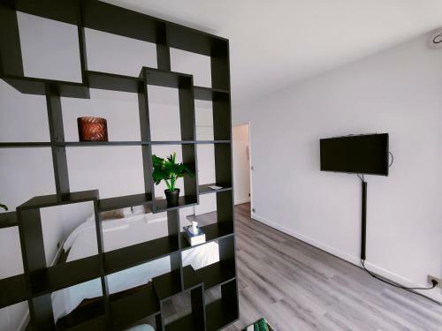Apartamento Charmant Studio Au Coeur de La D�fense / Paris