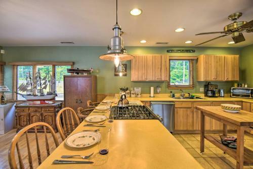 Scenic Little Ossipee Lake Retreat With Grill!