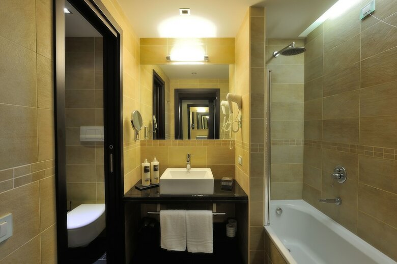 Hotel Falconara Charming House & Resort