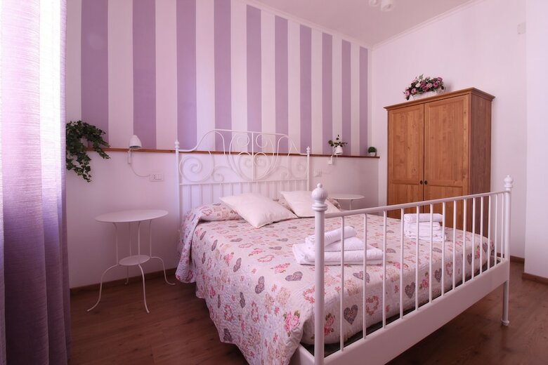 Hostal B&B La Rocca