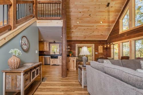 Sawin' Logs