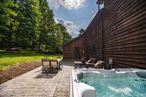 Dancing Bear Lodge