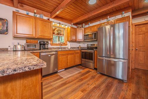 Maplewood Cottage