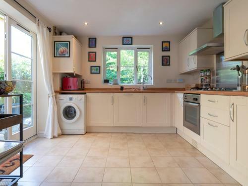 Pass The Keys Spacious 3 Bedroom Home In Moreton-in-marsh