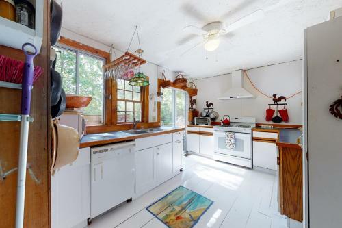 Treeside Lodge