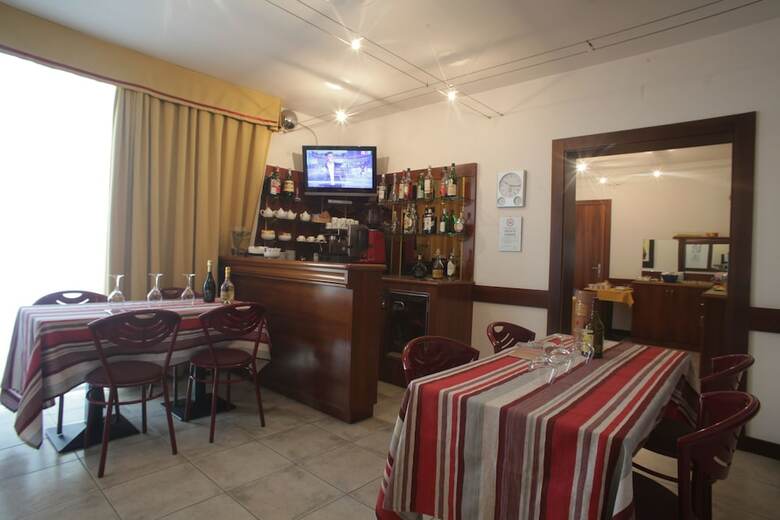 Hotel La Corte Albergo Meubl�