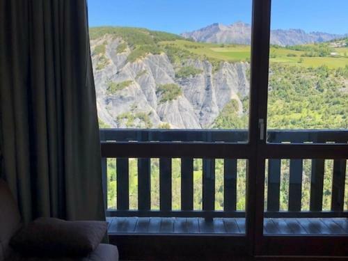 Apartamento Studio Enchastrayes, 1 Pi�ce, 4 Personnes - Fr-1-165a-143