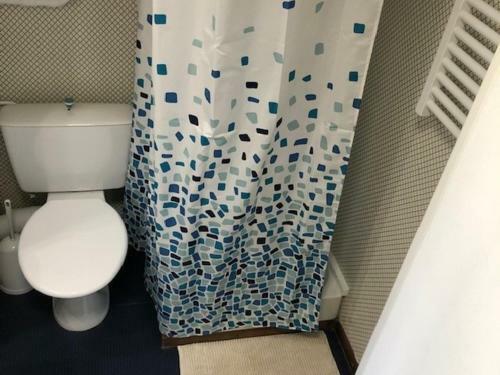 Apartamento Studio Enchastrayes, 1 Pi�ce, 4 Personnes - Fr-1-165a-143