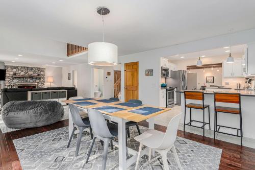 Lovely Lakewood Getaway