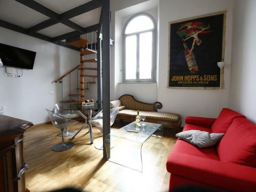 Lungarno Buozzi 7 Apartments