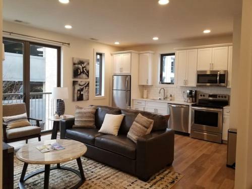 Location Location - Capri Condo 212