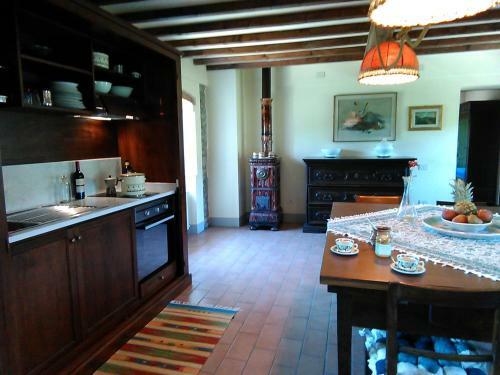 Coriana Apartments & Villas