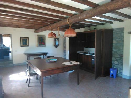 Coriana Apartments & Villas