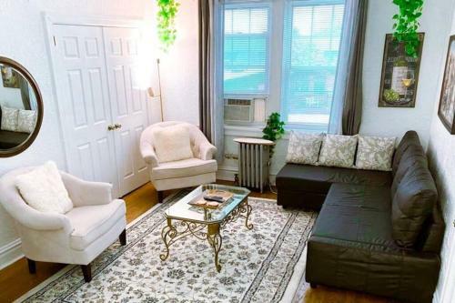 Apartamento (53.1n) Walk To Forest Park In Comfort!
