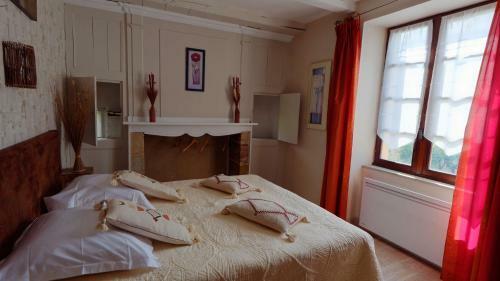 Hostal La Source Du Touron