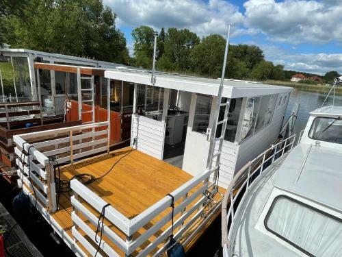 Hausboot-urlaub24