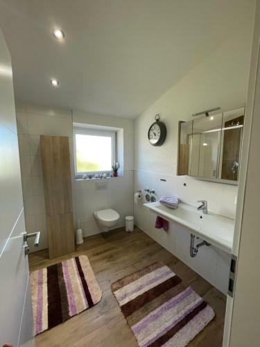Apartamento Ferienwohnung In Lonsee-ettlenschie�
