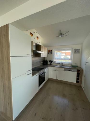 Apartamento Ferienwohnung In Lonsee-ettlenschie�