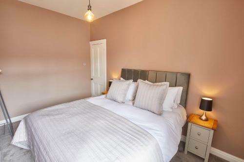 Host & Stay - The Old Fireman's House